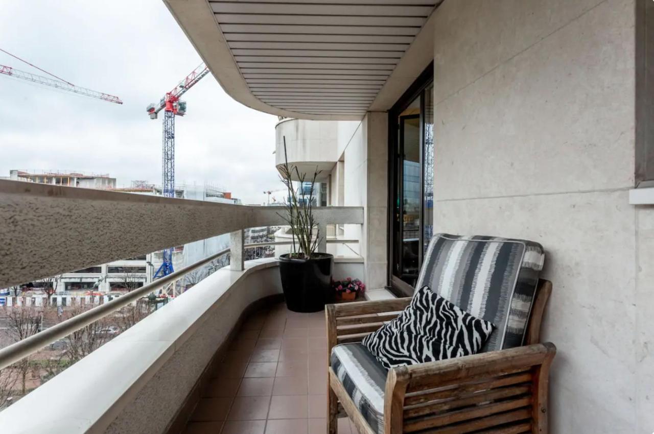 Beautiful Modern Fully Furnished Studio Levallois-Perret Buitenkant foto
